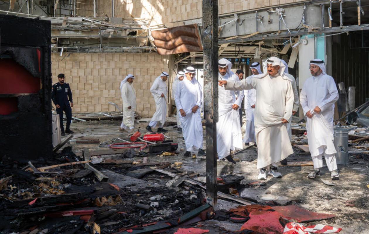 L'Iran et les Etats-Unis s'affrontent dans le Golfe, un mort et 63 blessés au Koweït