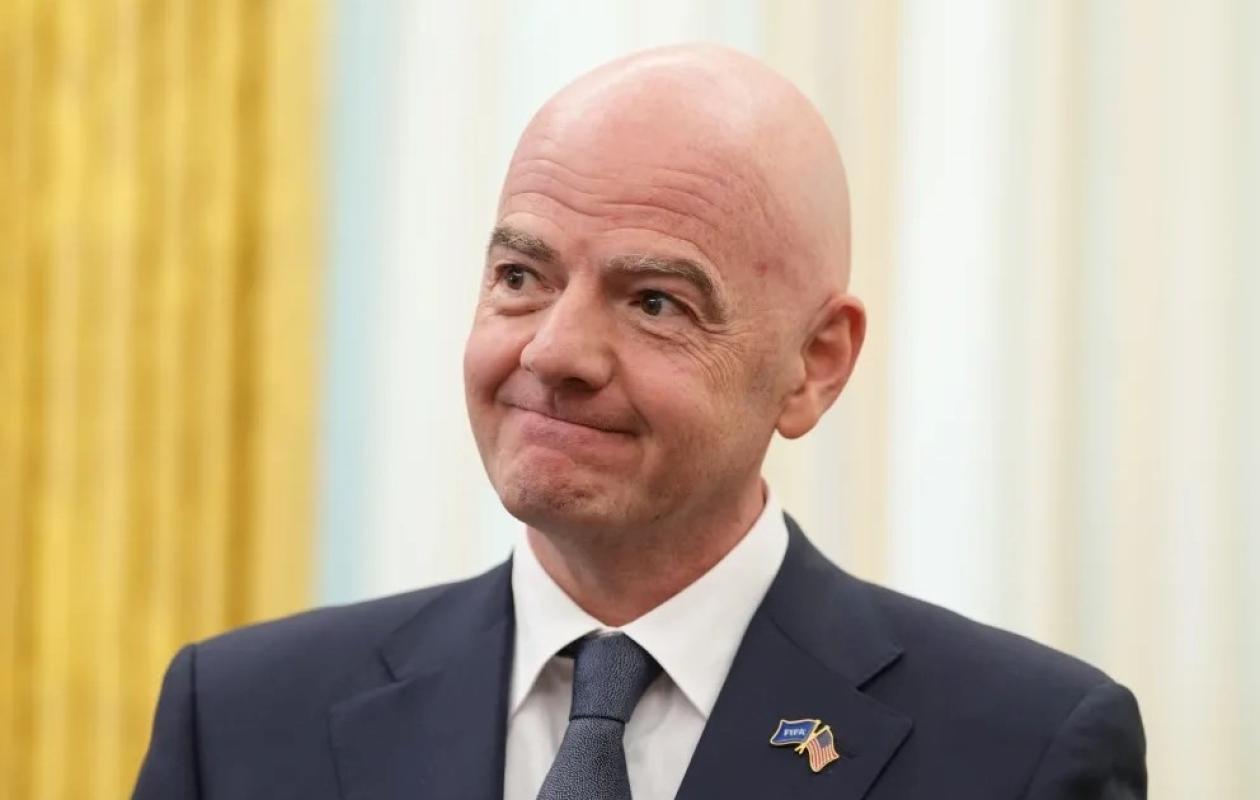 Propos sur l’absence de l’Italie : Gianni Infantino sévèrement taclé par un député italien