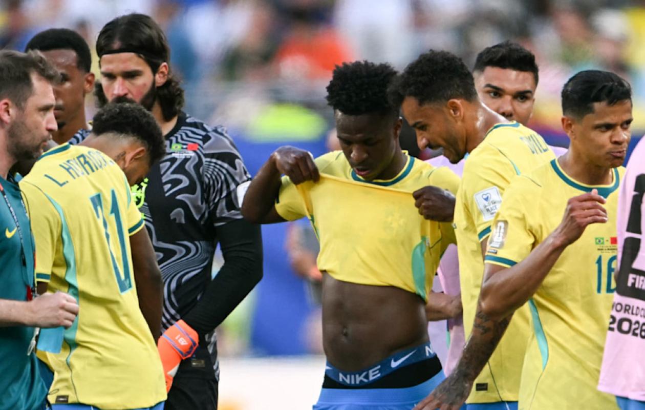 "Le Titanic", "pire 45 minutes depuis le 7-1.." : La presse brésilienne étrille la Seleção après le nul face au Maroc