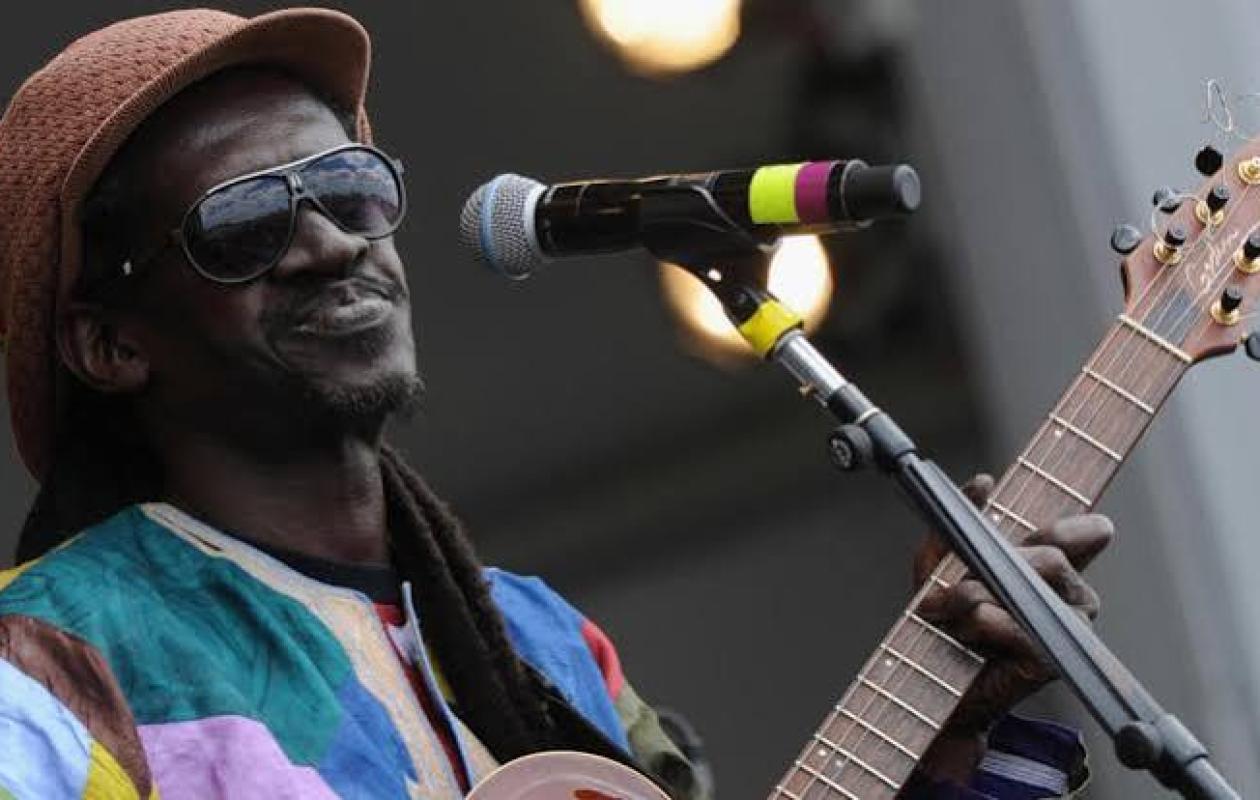 Le geste fort du président Bassirou Diomaye Faye envers Cheikh Lô avant sa tournée internationale !