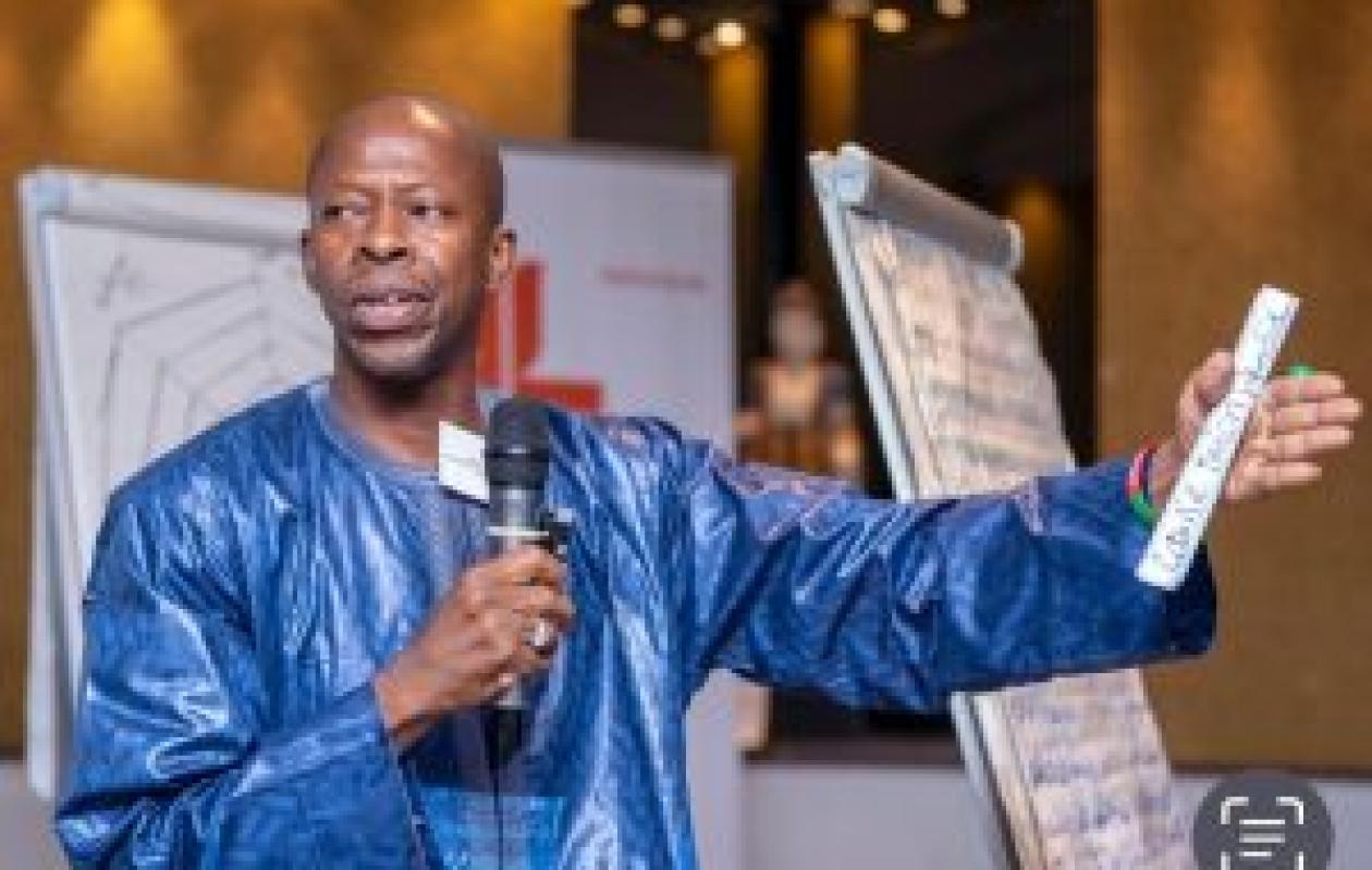 « Passer des ambitions aux actes » : le Dr Djibril Togola plaide pour une administration de résultats au sein de la coalition Diomaye Président