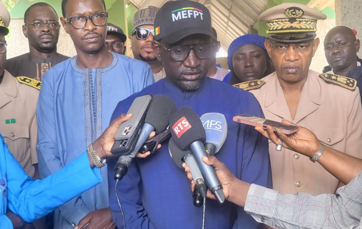 Examen du bac technique : Le ministre Idrissa Samb à Kaolack
