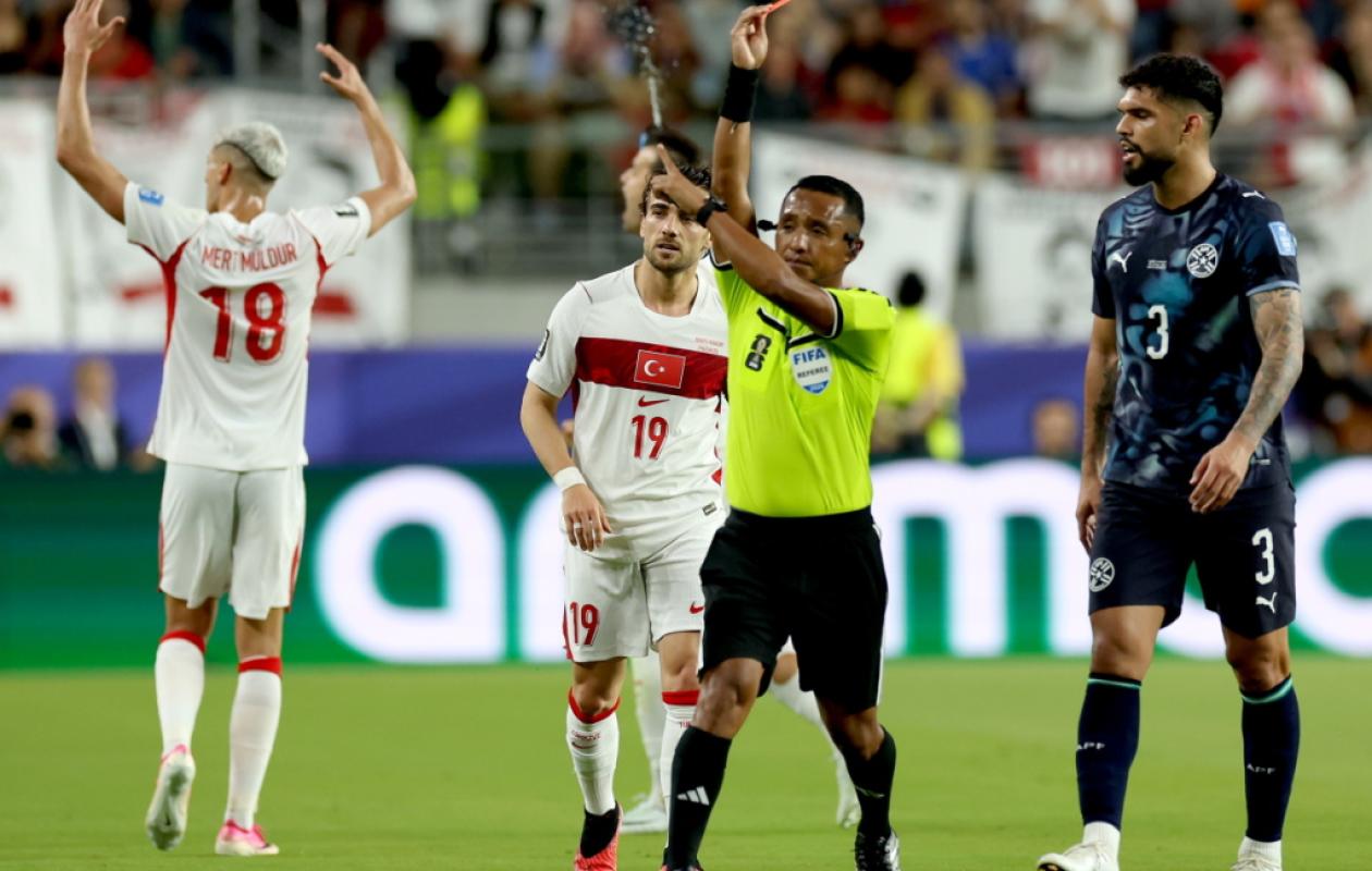 Coupe du monde 2026 : la Turquie éliminée après une nouvelle défaite face au Paraguay