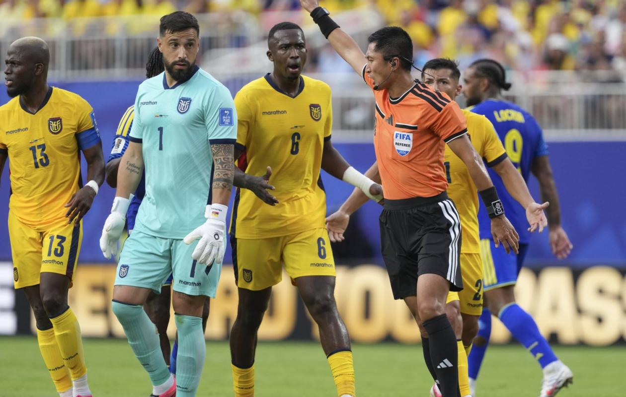 Mondial 2026 (groupe E) : Le gardien de Curaçao fait 15 arrêts et offre le point du nul à son équipe face à l’Équateur
