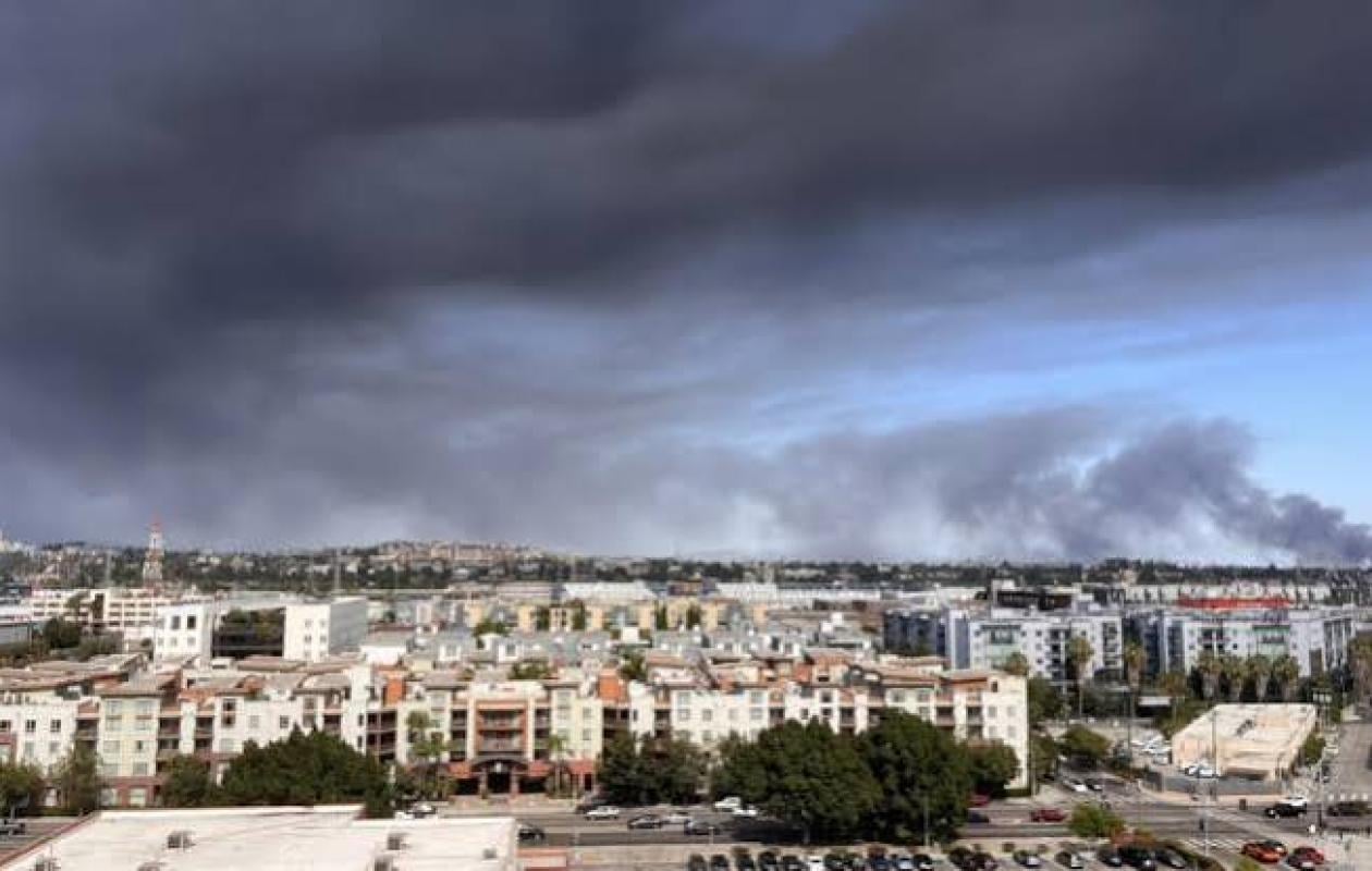 Etats-Unis: Los Angeles en état d'urgence pour l'incendie d'un entrepôt