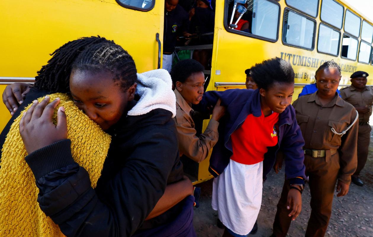 Kenya: des étudiantes seront inculpées pour 16 meurtres après l'embrasement d'un dortoir