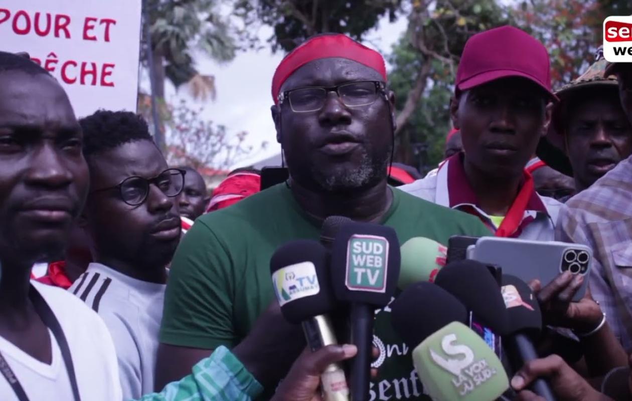 Ziguinchor : Les acteurs de la pêche marchent pour dénoncer l’état de dégradation de la route menant au quai de Boudody