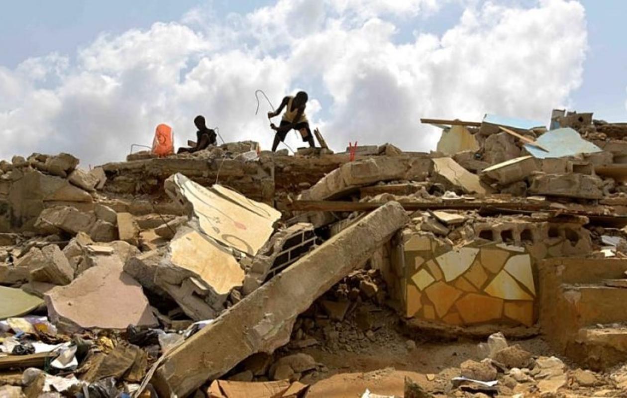 Côte d’Ivoire : un homme arrêté après des démolitions qui choquent Abidjan