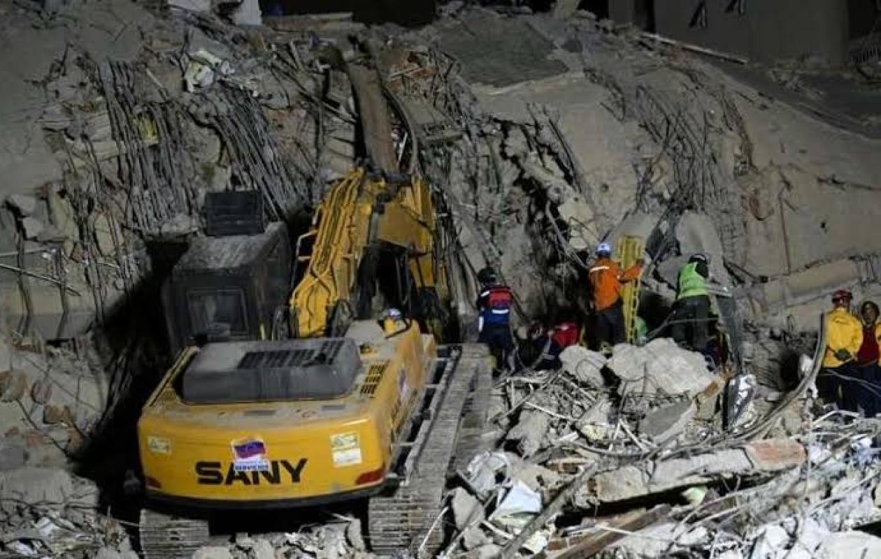 Séisme au Venezuela: au moins 235 morts, la quête éperdue des survivants