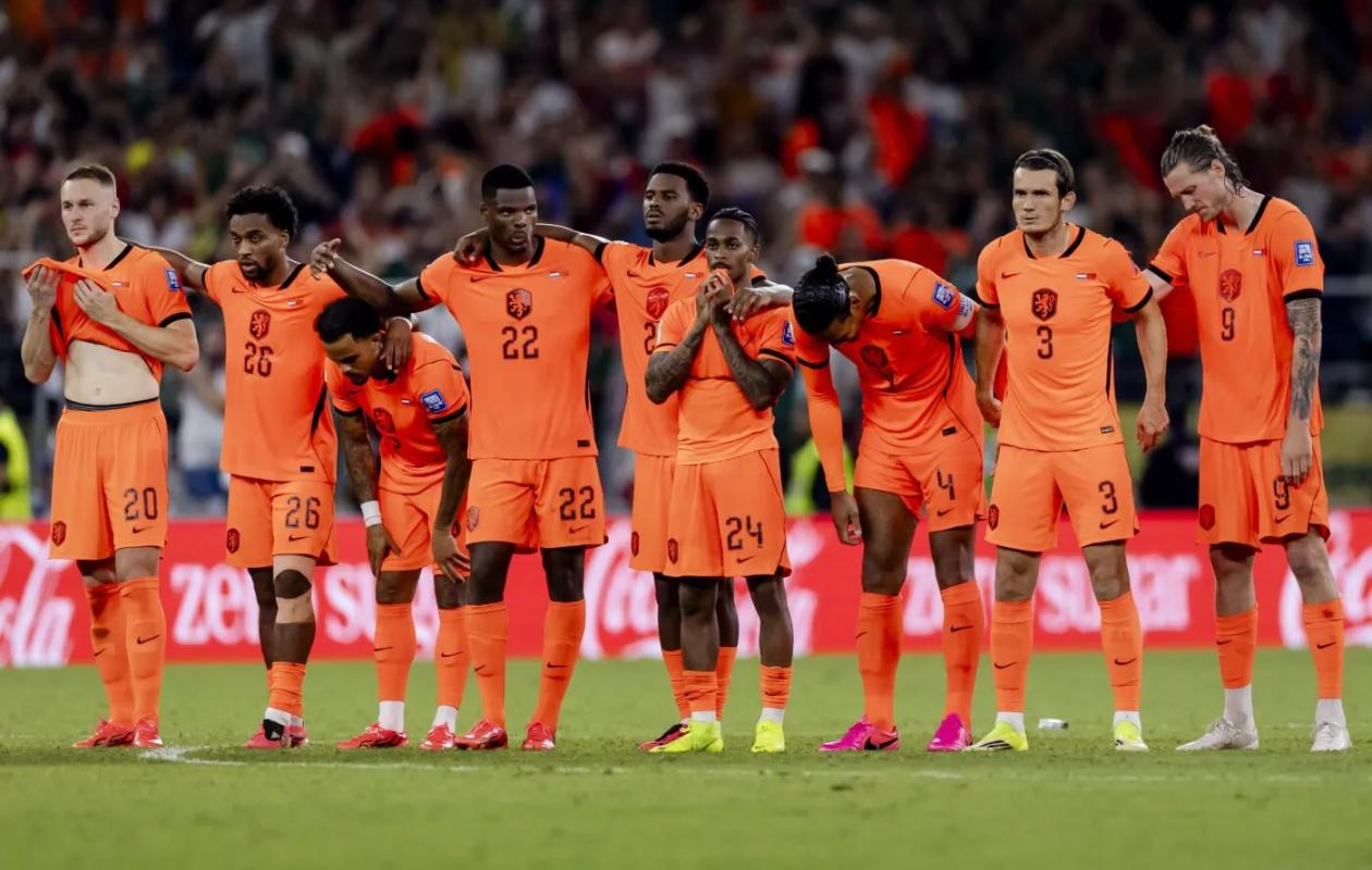 Coupe du monde 2026 : des joueurs néerlandais victimes d’une déferlante de messages racistes après l’élimination