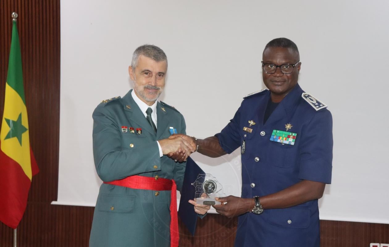 Coopération Sénégal-Espagne : La gendarmerie nationale décore des personnels de la Guardia Civil