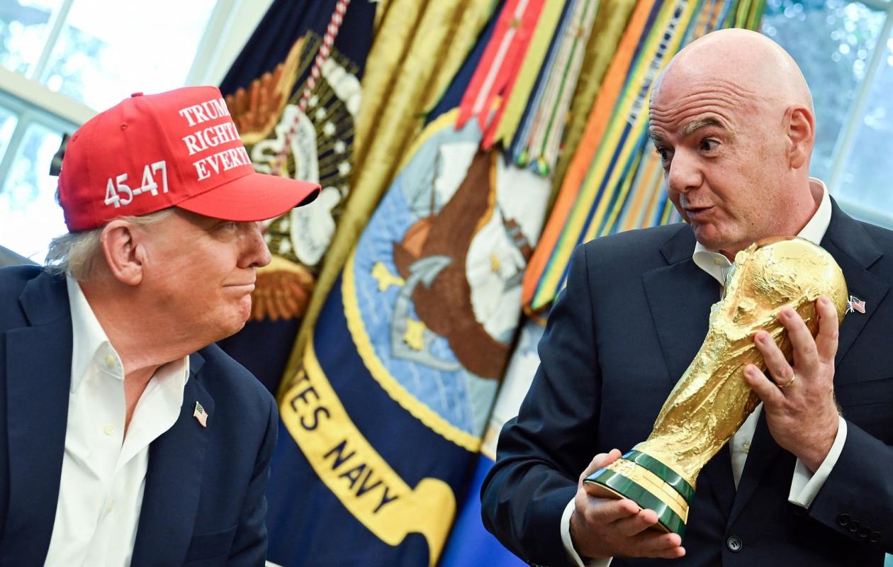 Mondial: Trump remercie la Fifa d'avoir annulé le carton rouge à Balogun, la Belgique stupéfaite