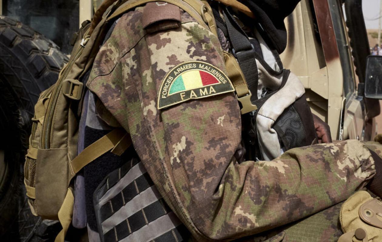 Mali: poursuite des combats pour la prise d'un camp armé dans le Nord