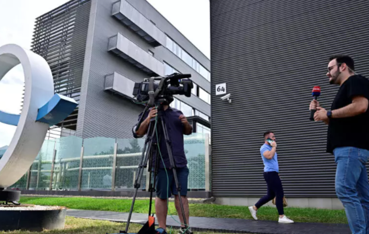 En Hongrie, les télé et radio publiques pro-Orban ont cessé d'émettre