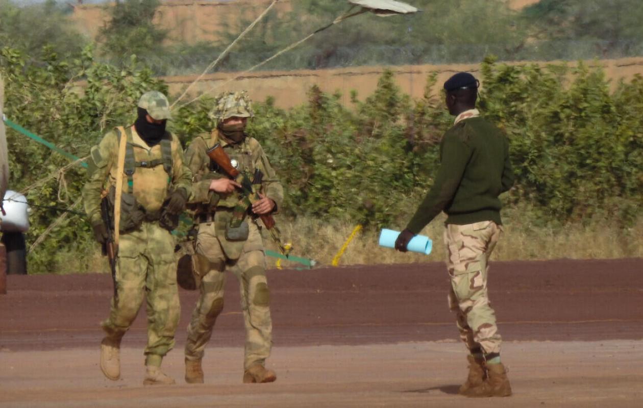 Mali: l'armée et les Russes reprennent la ville d'Anéfis dans le nord