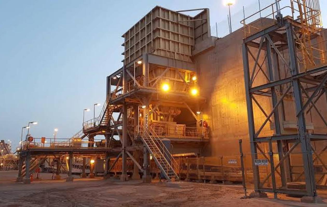 Secteur minier : Le Tribunal de commerce de Ouagadougou annule un contrat « léonin » et condamne deux multinationales à 5,2 milliards CFA