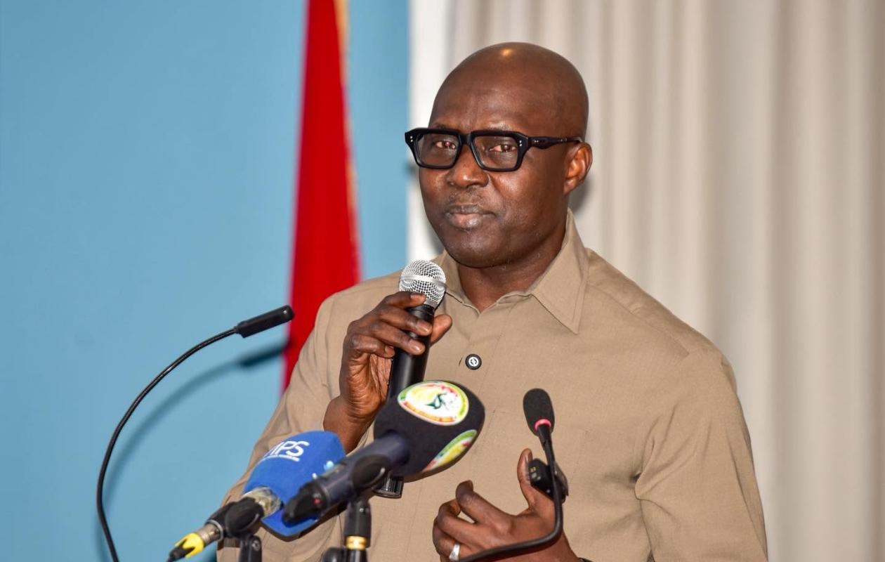 L'art du faux-fuyant : ​Le grand numéro de prestidigitation d'Abdoulaye Fall
