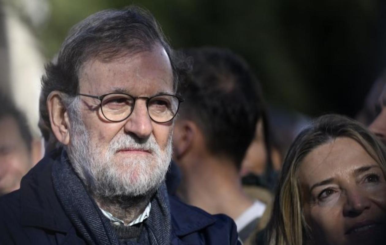 Polémique sur l'équipe de France : Mariano Rajoy ironise sur les critiques et tacle Pedro Sánchez
