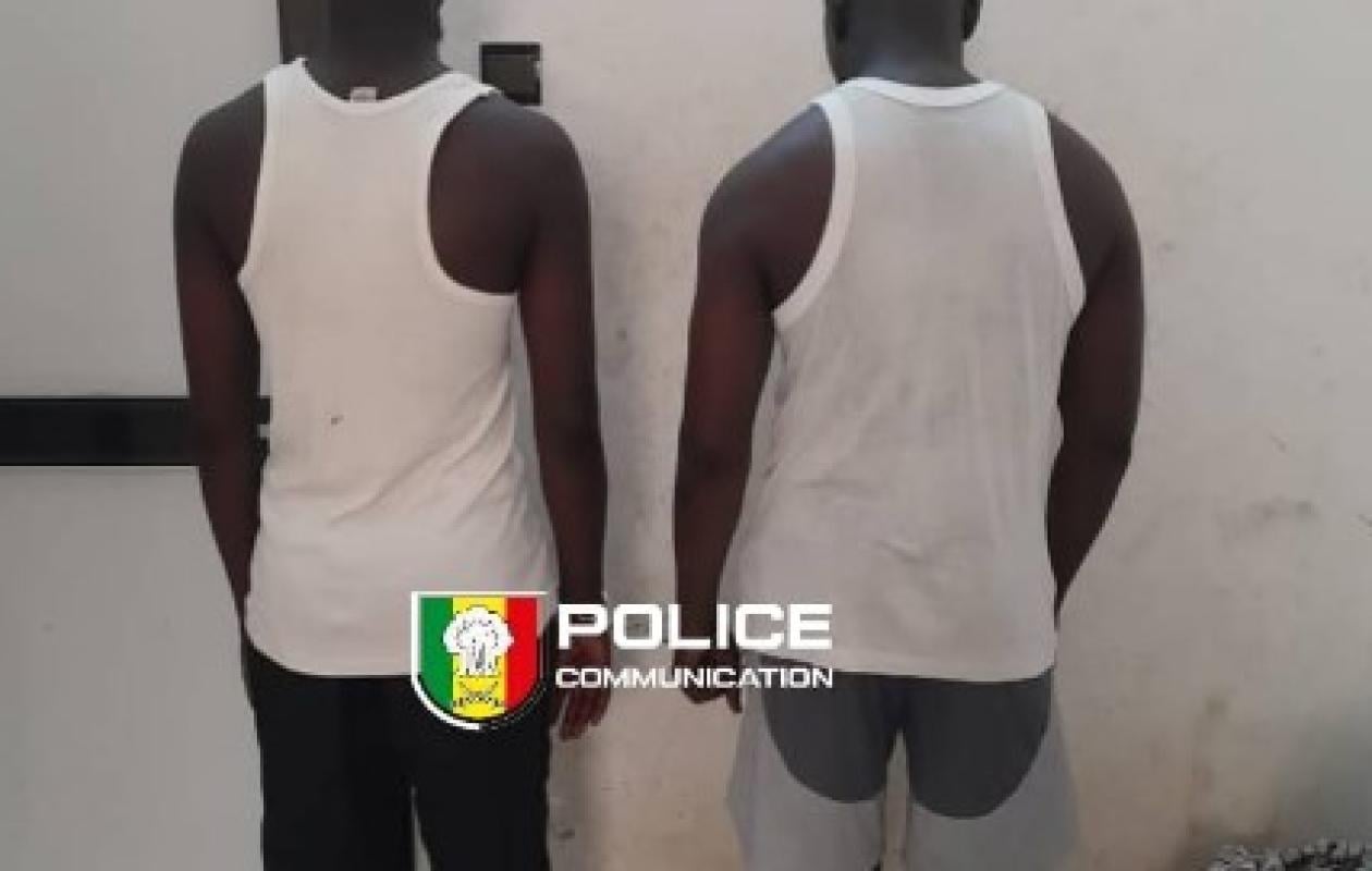 Trafic de drogue : 750 g d’ecstasy découverts après une panne de voiture, deux hommes déférés à Mbacké