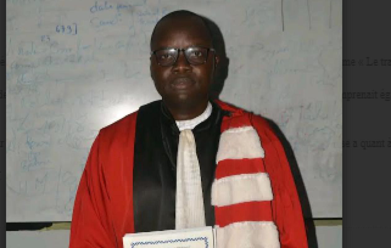 Doctorat en sciences politiques : le commissaire Bakary Malouine Faye décroche la mention très honorable