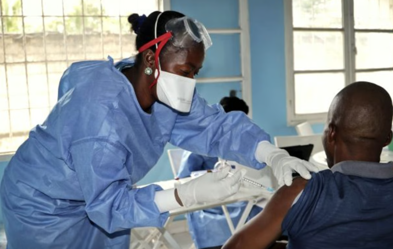 RDC: Le premier volontaire reçoit un vaccin expérimental contre Ebola