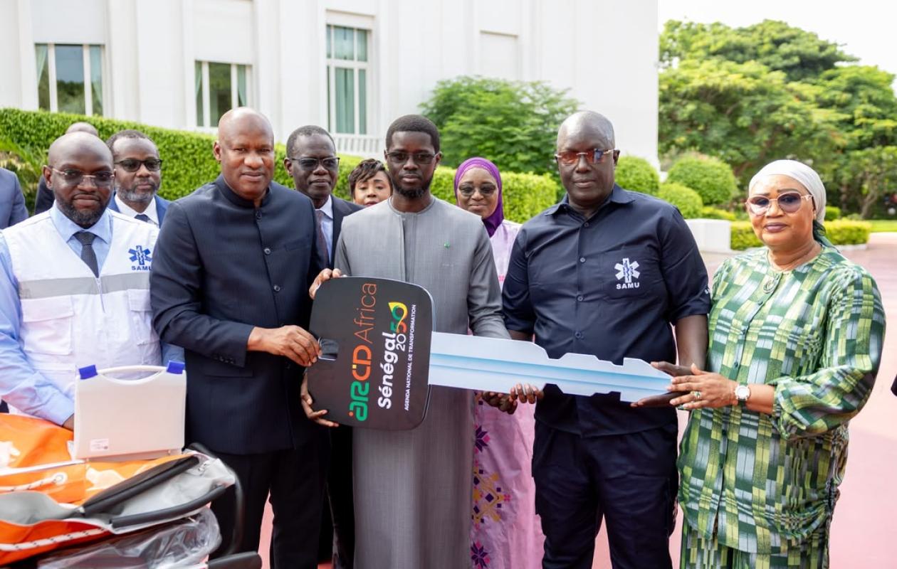Senegal receives 153 medicalized ambulances to boost emergency care nationwide