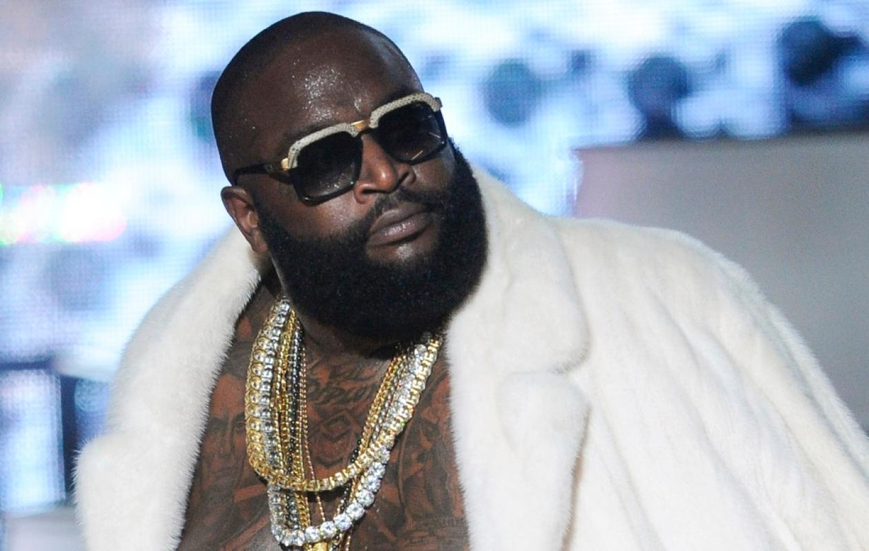 États-Unis : le rappeur Rick Ross arrêté pour violences conjugales ...