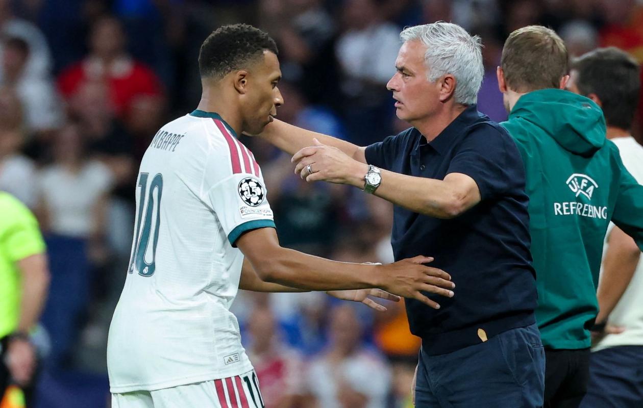 «C’est ridicule» : Mourinho s’insurge contre la polémique autour de ...