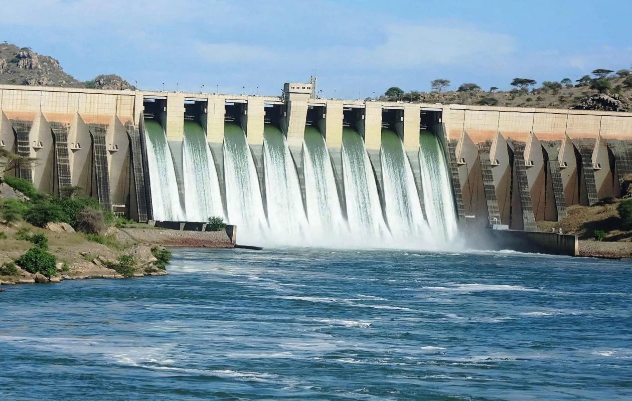 Barrage de Manantali : à 23 cm du seuil, des lâchers d'eau imminents, la SEMAF alerte les riverains