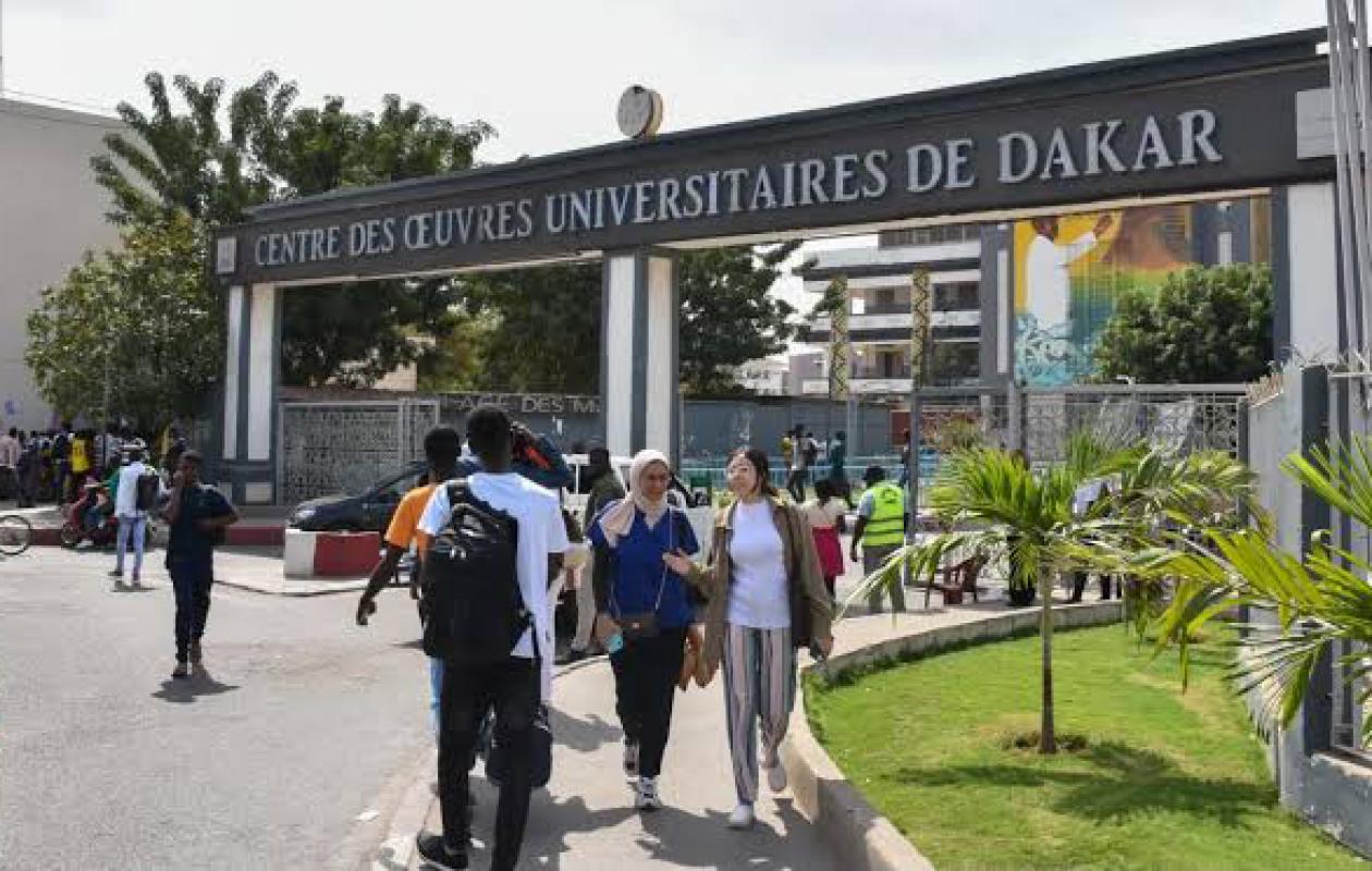 COUD : Les étudiants invités à ne pas consommer l’eau des toilettes ...