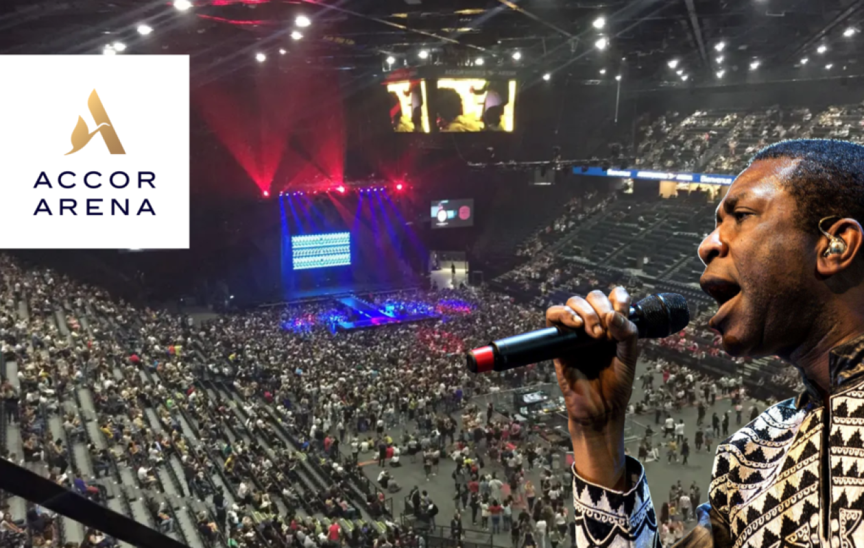 Youssou Ndour enflamme Bercy malgré les manifestations et une coupure de son