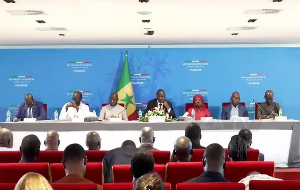 Government communication: A moment of panic | Seneweb