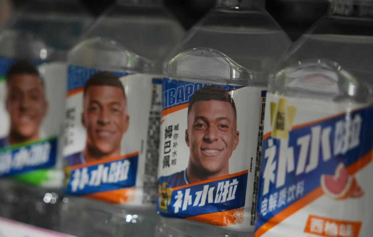Chine : des sponsors rompent avec Mbappé après la polémique sur Mao Zedong